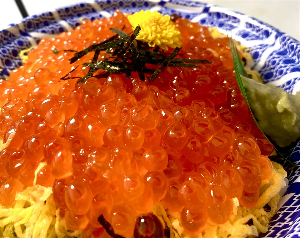 いくら丼